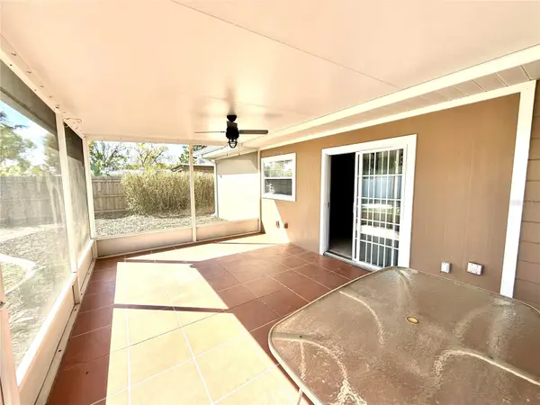 3715 SHARONDALE DR, Sarasota, FL 34232
