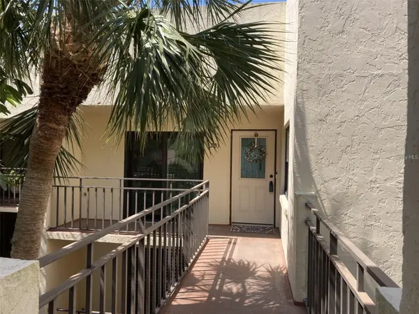 6430 SUN EAGLE LN #203, Bradenton, FL 34210