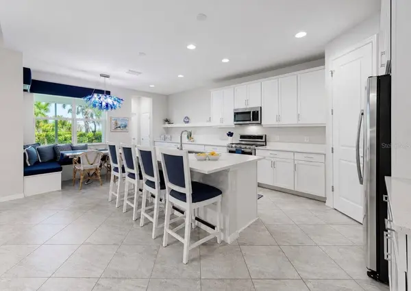 311 CHANTILLY TRL, Bradenton, FL 34212