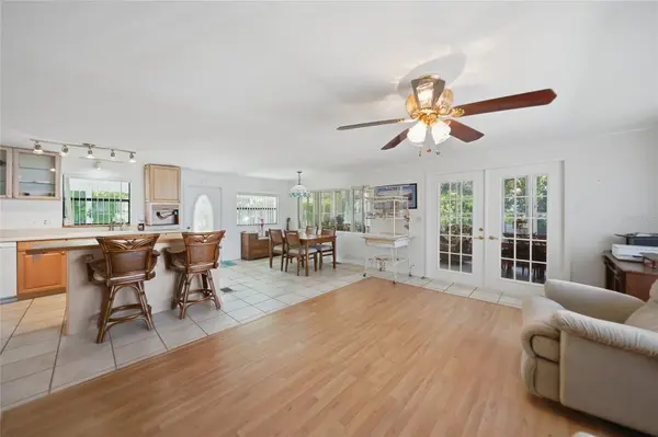 1230 SEAHORSE LN, Englewood, FL 34224