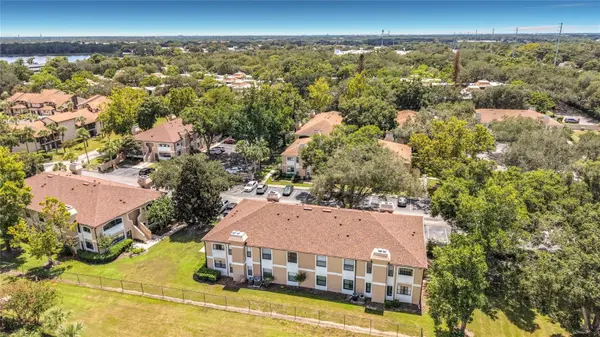 2936 S SEMORAN BLVD #105, Orlando, FL 32822