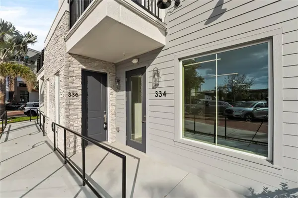 336 CENTER LAKE LN #336, Oviedo, FL 32765