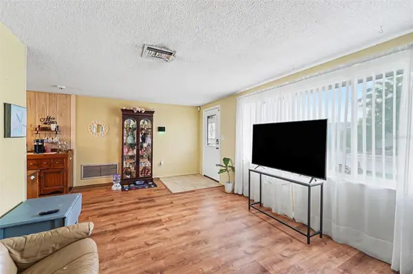 7015 MORAVIAN DR, Port Richey, FL 34668
