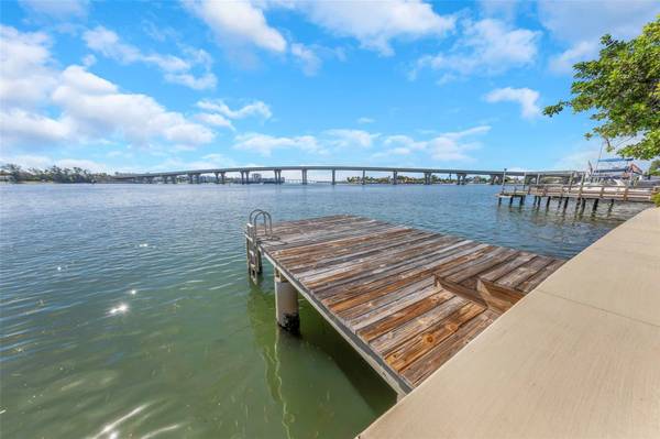 574 BELLE POINT DR, St Pete Beach, FL, 33706 photo 49