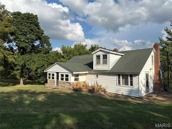 18759 Maries Road 308, Belle, MO 65013
