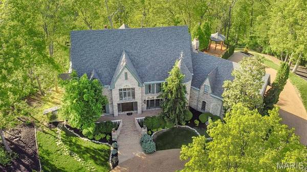 16925 Lewis Spring Farms RD, St Louis, MO 63005