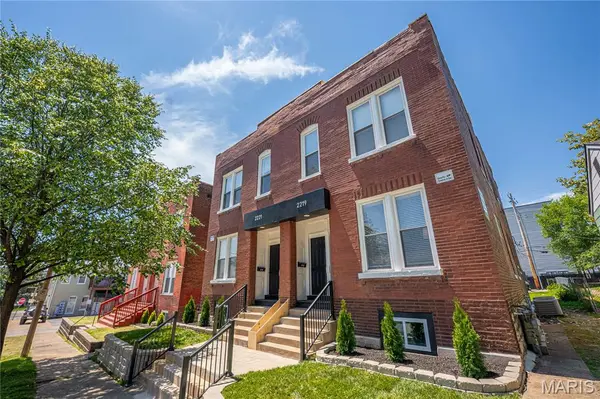 2219 Benton TER, St Louis, MO 63139