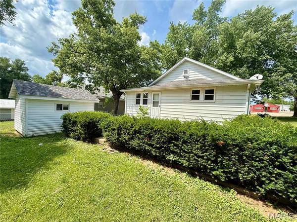 27 Houser ST, Park Hills, MO 63601