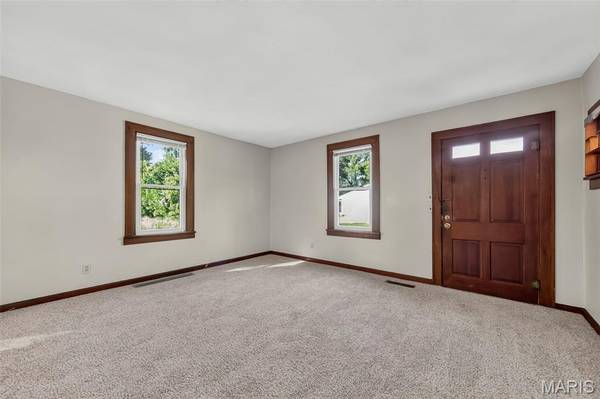 340 Kemper ST, Troy, MO 63379