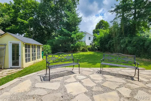 606 Cornelia AVE, Webster Groves, MO 63119