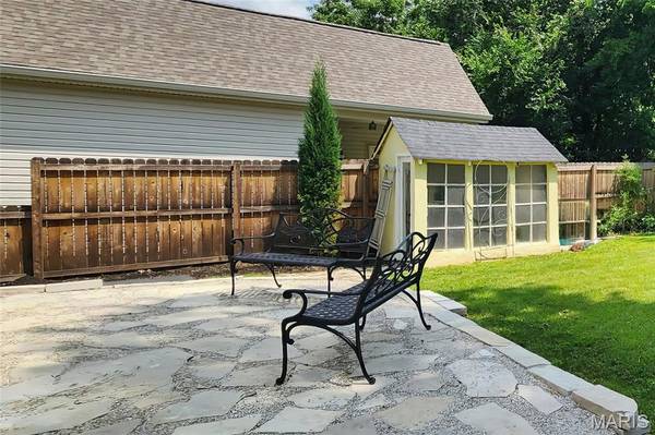 606 Cornelia AVE, Webster Groves, MO 63119