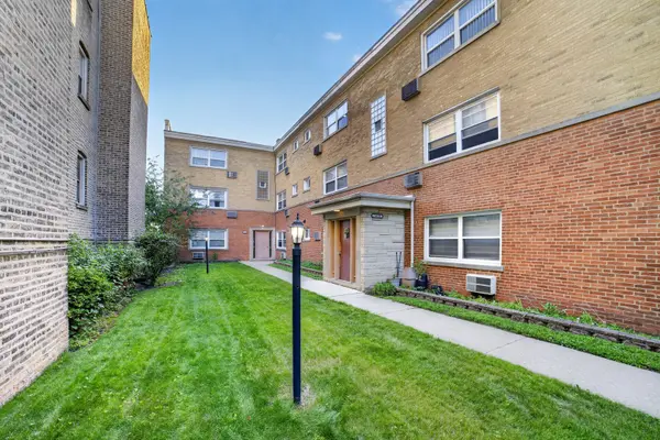 7410 N Oakley AVE #3A, Chicago, IL 60645