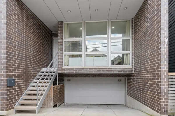 1339 W Ancona ST, Chicago, IL 60642