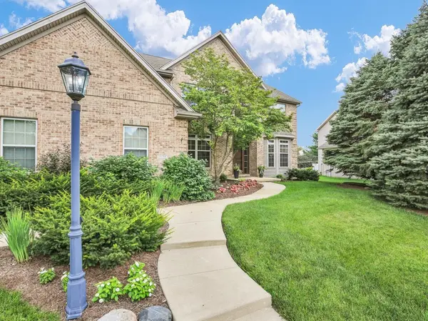 4601 Stonebridge DR, Champaign, IL 61822