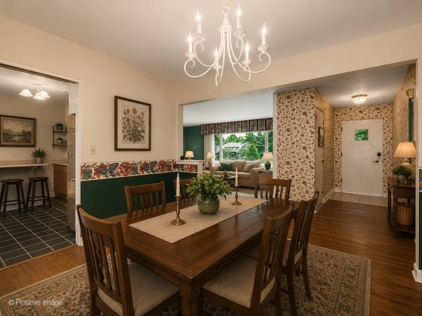 16W055 63rd ST, Willowbrook, IL 60527