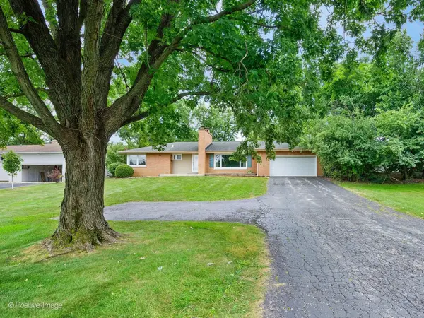 16W055 63rd ST, Willowbrook, IL 60527