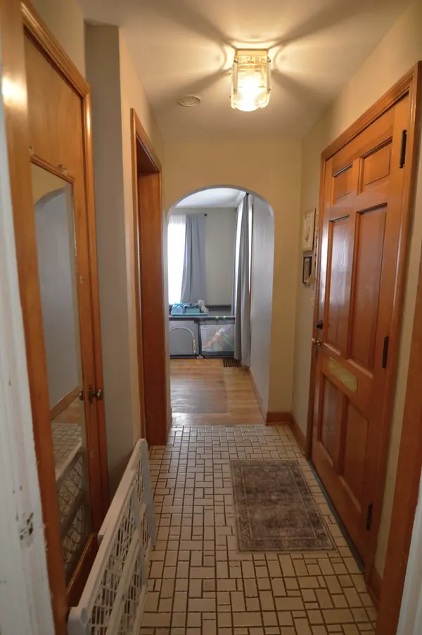 1916 N Taft AVE, Berkeley, IL 60163