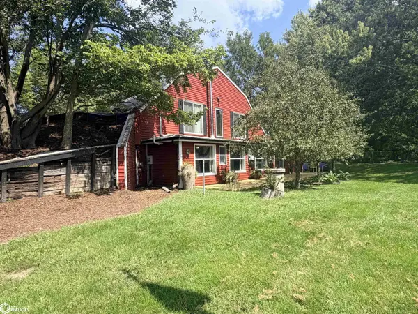 2123 241St ST, Fairfield, IA 52556