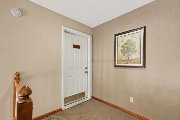 4213 Oakmede LN #120D, White Bear Lake, MN 55110