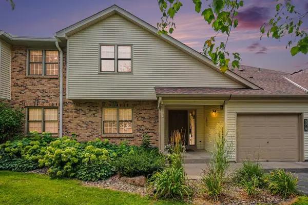 4213 Oakmede LN #120D, White Bear Lake, MN 55110