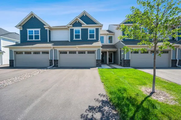 1515 Camden CT, Shakopee, MN 55379