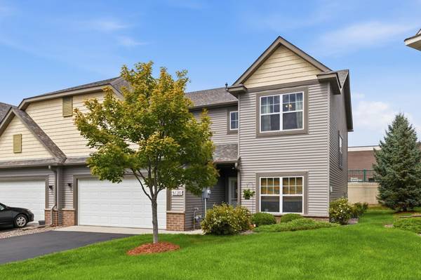 5120 Parker CIR, Robbinsdale, MN 55422
