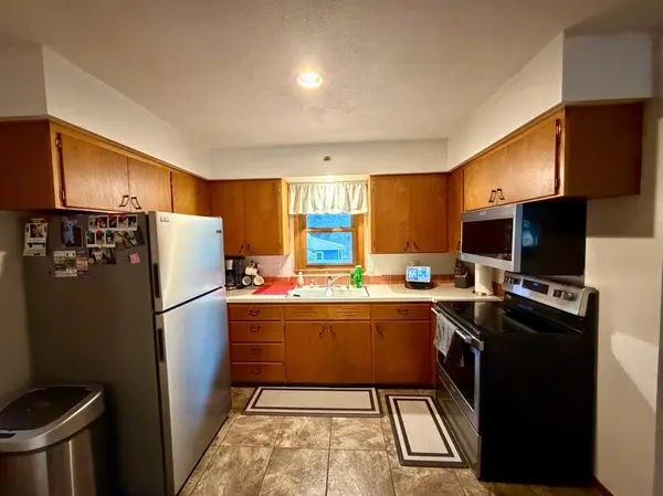 1018 N Elm ST, Luverne, MN 56156