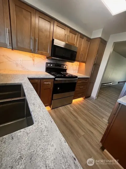 17820 Smokey Point BLVD, Arlington, WA 98223