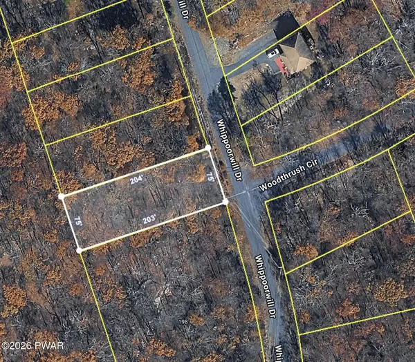 Whippoorwill DR, Bushkill, PA 18324