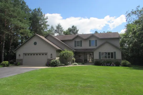 471 FRASER DR, Amherst, WI 54406