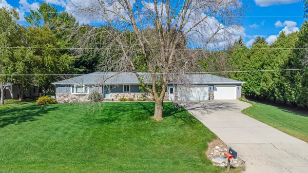 3226 FONDOTTO DR,  Clayton,  WI 54956