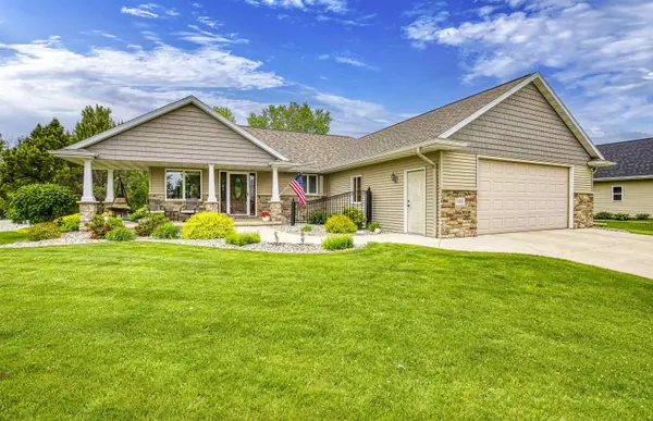 938 W NORTHSTAR DR, Appleton, WI 54913