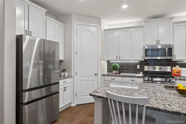 6064 Flattop ST, Golden, CO 80403