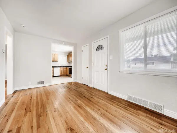 891 Lansing ST, Aurora, CO 80010