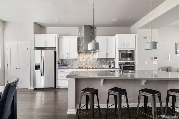 6972 W Alaska DR, Denver, CO 80226