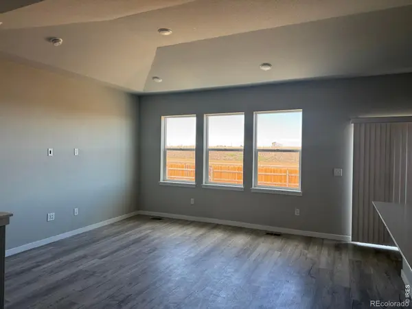 1116 Coyote LN, Wiggins, CO 80654