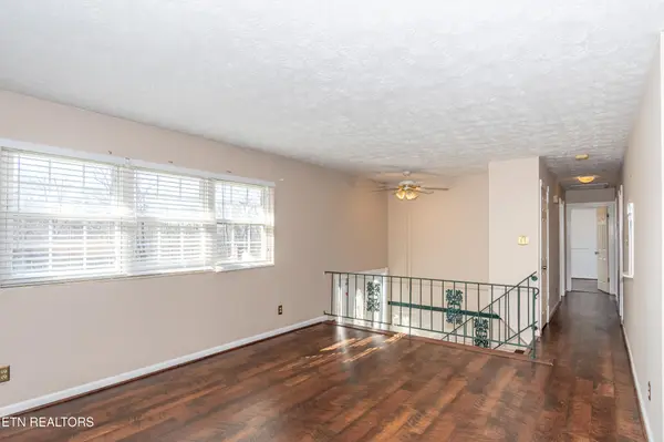 6324 Gateway Lane, Knoxville, TN 37920