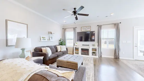208 Biraj Ct, Smyrna, TN 37167