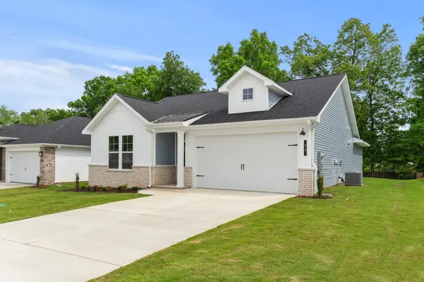 34 Aurora Cir, Fayetteville, TN 37334