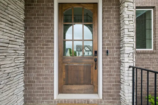 3213 Cherry Jack Ln, Thompsons Station, TN 37179