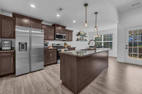 363 Pinkston Ct, Clarksville, TN 37040