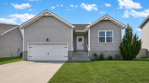 363 Pinkston Ct, Clarksville, TN 37040