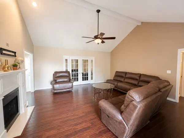 397 Augusta Pl, Clarksville, TN 37043