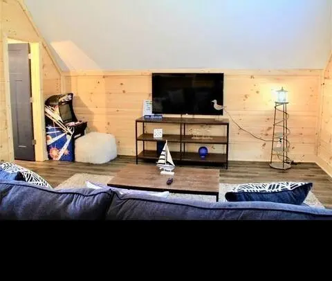 150 Getaway Cove, Smithville, TN 37166