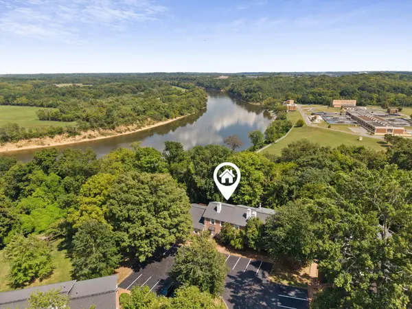 126 Cumberland Trce, Nashville, TN 37214