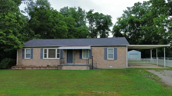 208 Lillian St, Winchester, TN 37398