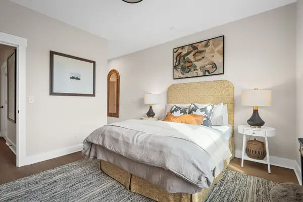 2104 Conductor Ln, Thompsons Station, TN 37179