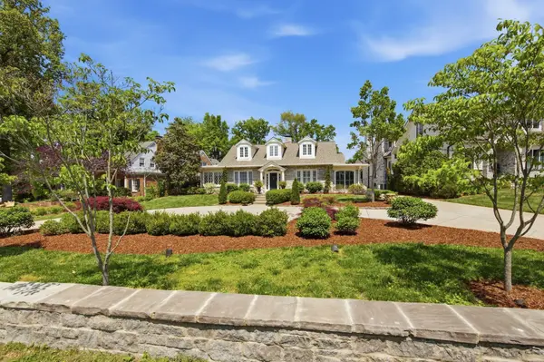 278 Harding Pl, Nashville, TN 37205