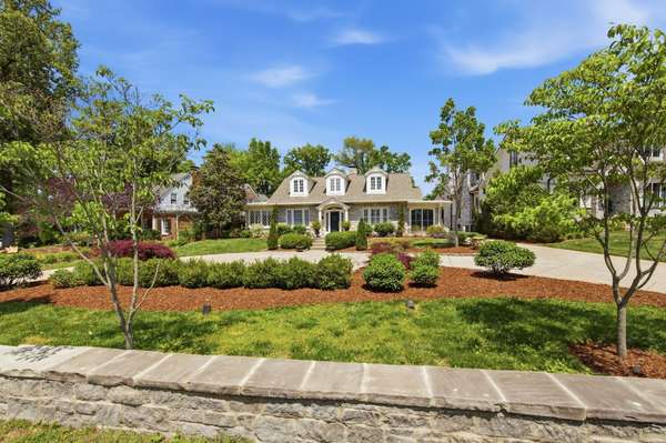 278 Harding Pl, Nashville, TN 37205