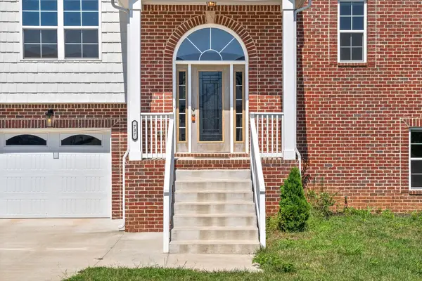 737 Buffalo Ford Dr, Clarksville, TN 37042